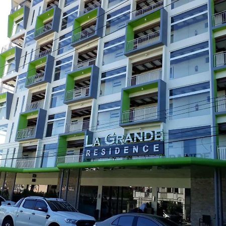 Stunning New Condo In Exclusive La Grande Resort 앙헬레스 외부 사진